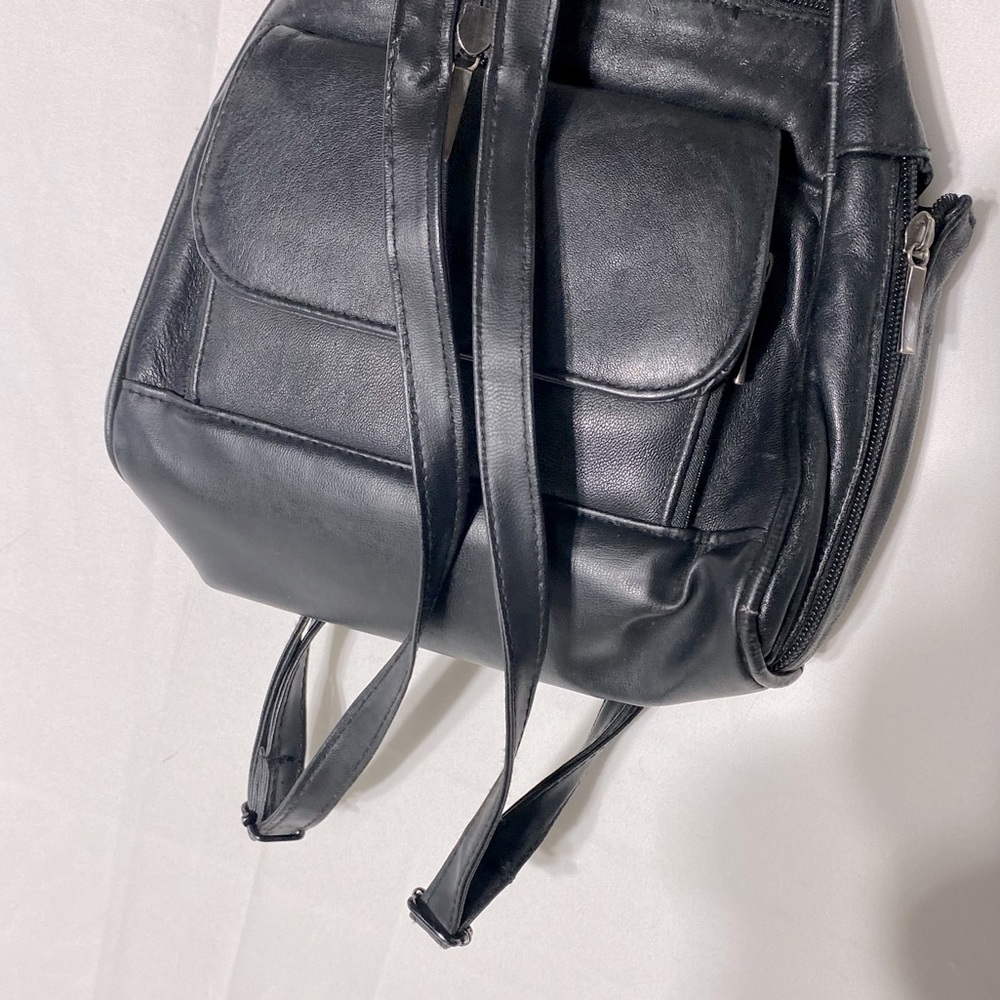 Vintage Black Faux Leather Convertible Shoulder Bag Backpack - Picture 9 of 16